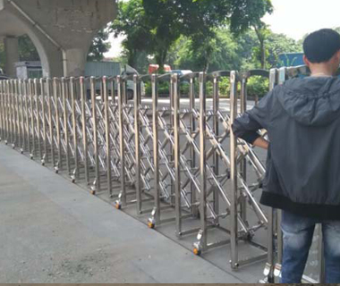 電動(dòng)伸縮門(mén)安裝