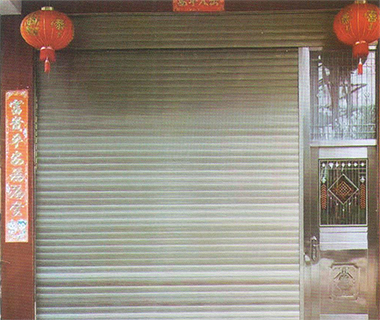 豪華型香檳色鋁卷門(mén)（龍巖自動(dòng)伸縮門(mén)）